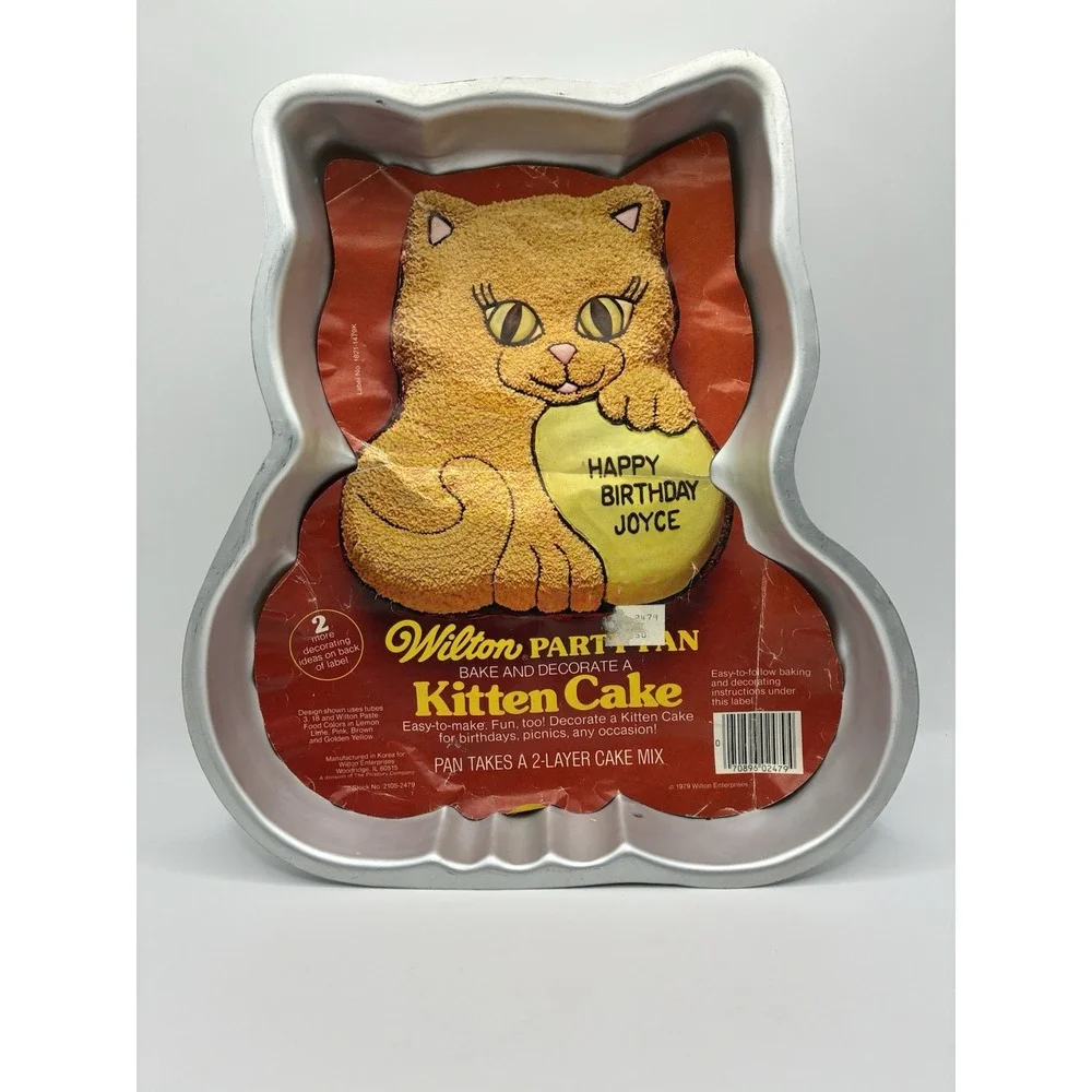 Vintage Wilton Party Pan Bake & Decorate Kitten Cake - 1979, Stock No. 2105-2479